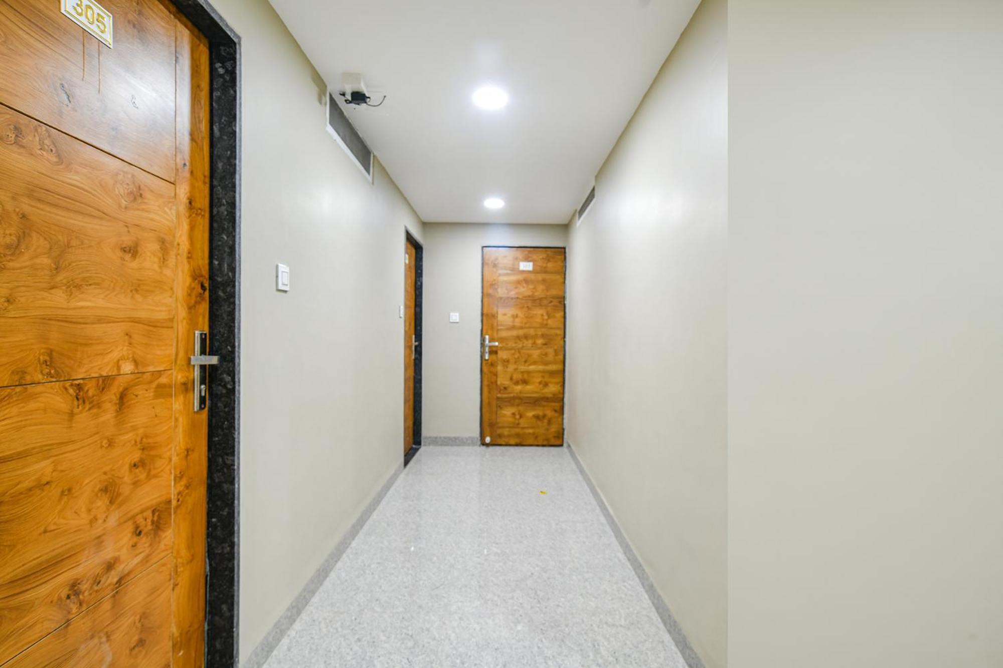 Fabhotel Classic Inn インドール エクステリア 写真