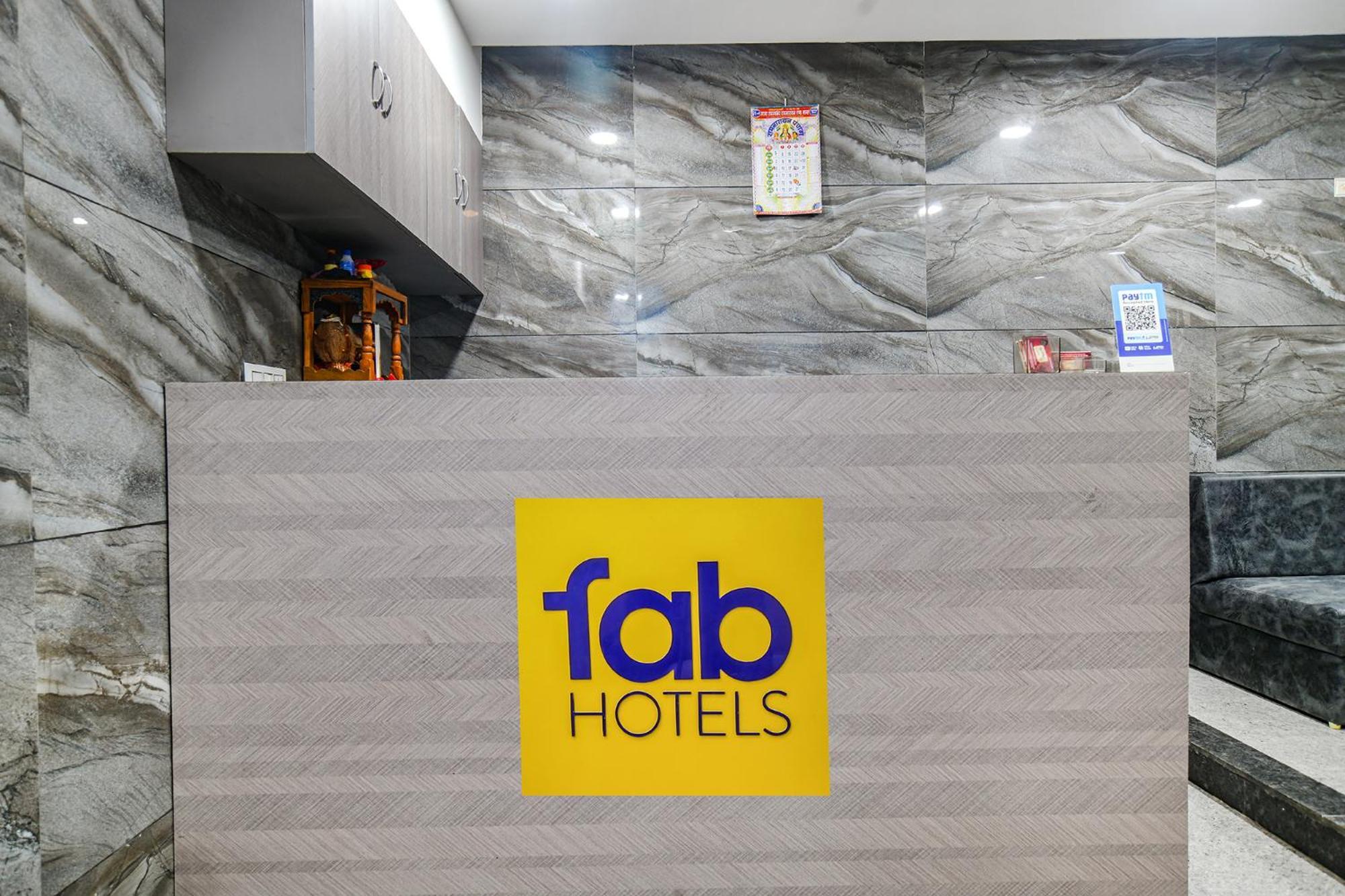 Fabhotel Classic Inn インドール エクステリア 写真